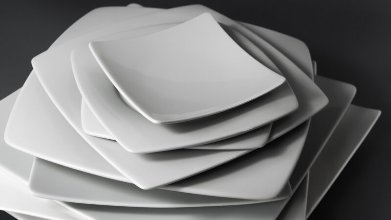 Znane marki polskiej porcelany – prezentacja najważniejszych producentów.