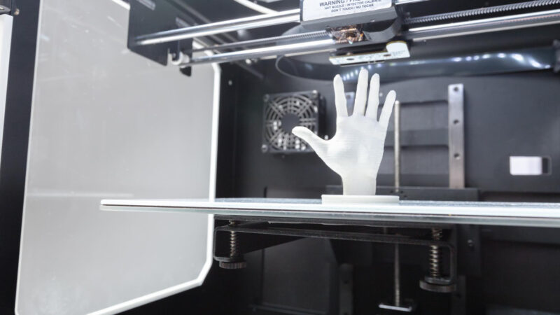 Jak skanery 3D przemysłowe zmieniają oblicze produkcji?