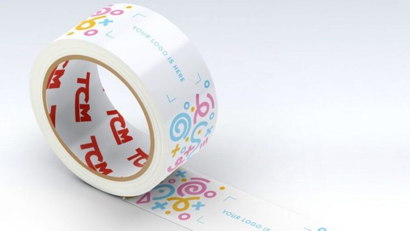 Efektowne pakowanie prezentów z użyciem taśm z nadrukiem