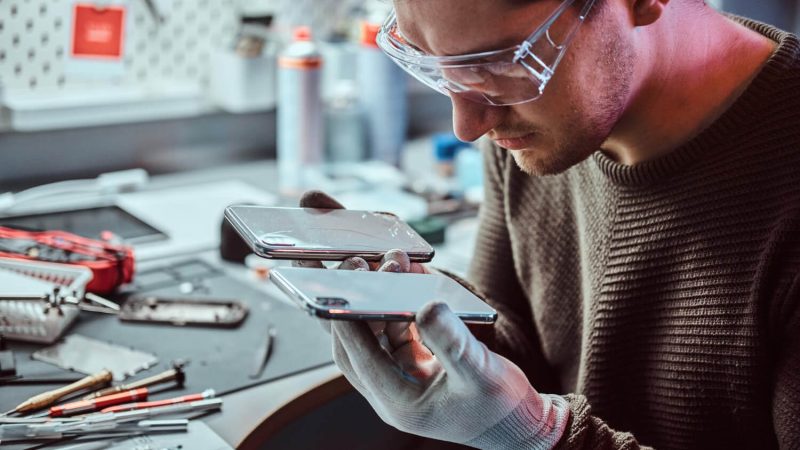 Naprawa iPhone Warszawa – kiedy technologia zawodzi